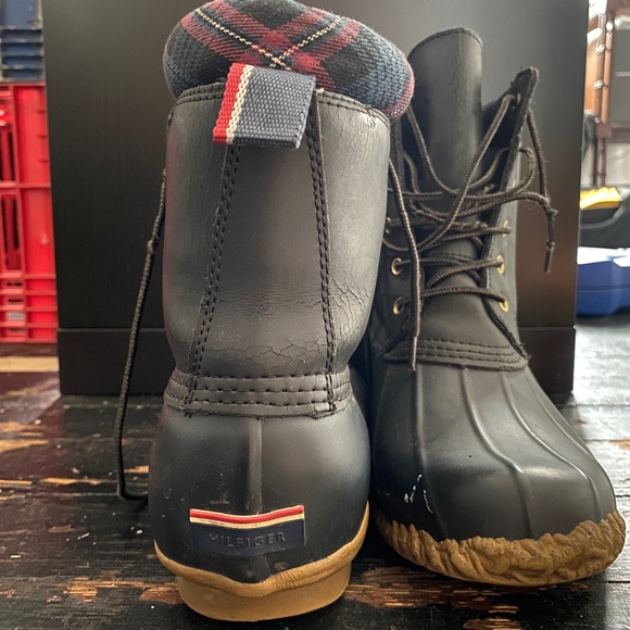 Vintage Hilfiger twRussel Women's Duck Rainboots, size 10, in Navy/Plaid - Picture 3 of 9